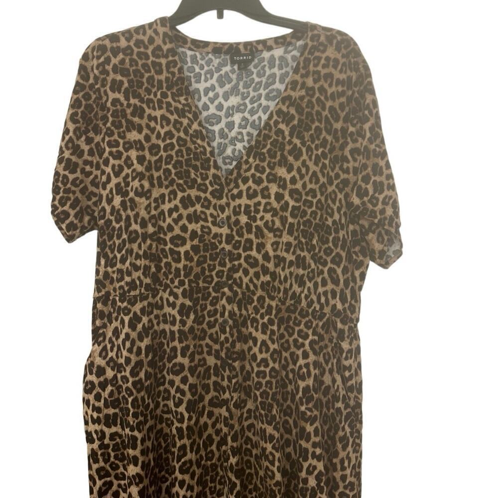 Torrid Challis Leopard Print V Neck Button Front … - image 5